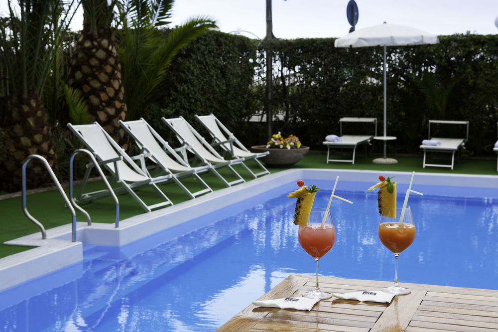 Grand Hotel Forte dei Marmi Exteriör bild