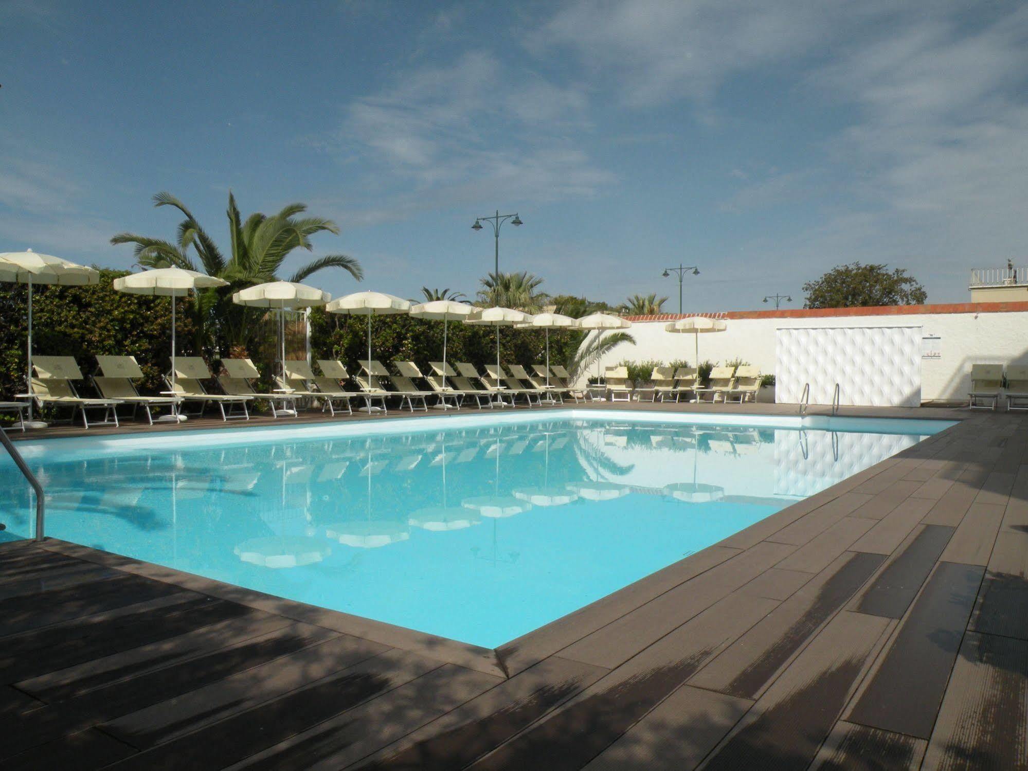 Grand Hotel Forte dei Marmi Exteriör bild