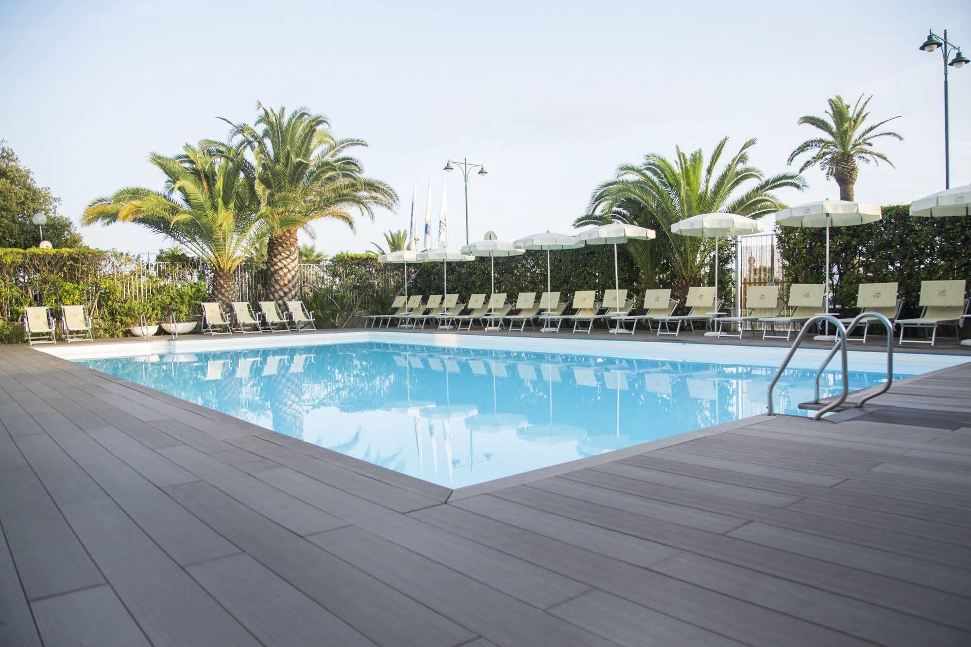 Grand Hotel Forte dei Marmi Exteriör bild